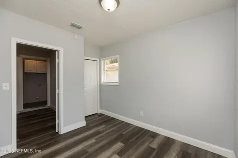 2255 W 13th Street Jacksonville FL 32209