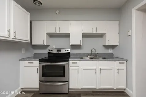 2255 W 13th Street Jacksonville FL 32209