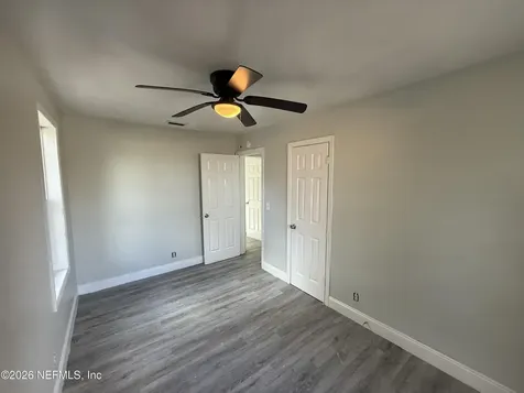 2050 W 40th Street Jacksonville FL 32209