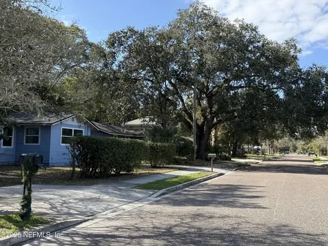 2050 W 40th Street Jacksonville FL 32209