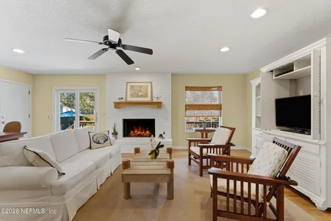 3001 1st Street S Jacksonville Beach FL 32250