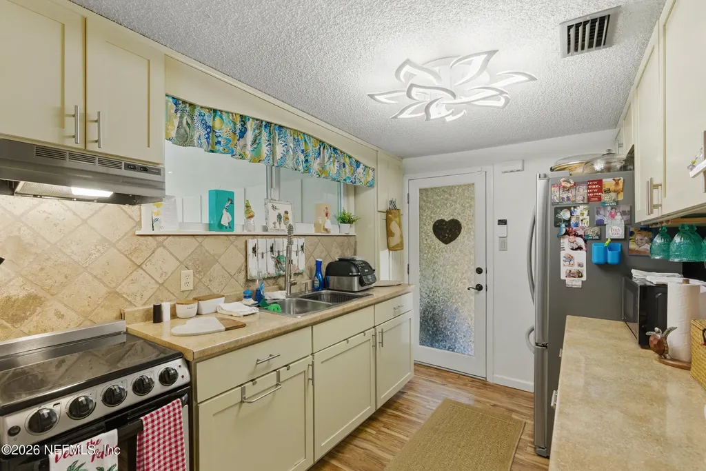 6322 Old Middleburg S Road S Jacksonville FL 32222