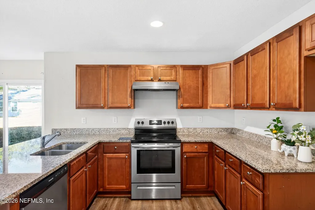 8043 Stuart Avenue Jacksonville FL 32220