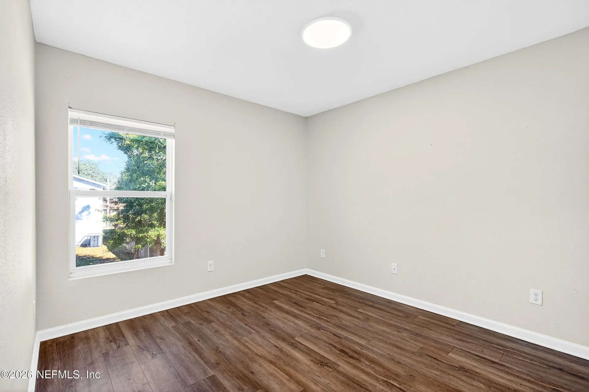 8043 Stuart Avenue Jacksonville FL 32220