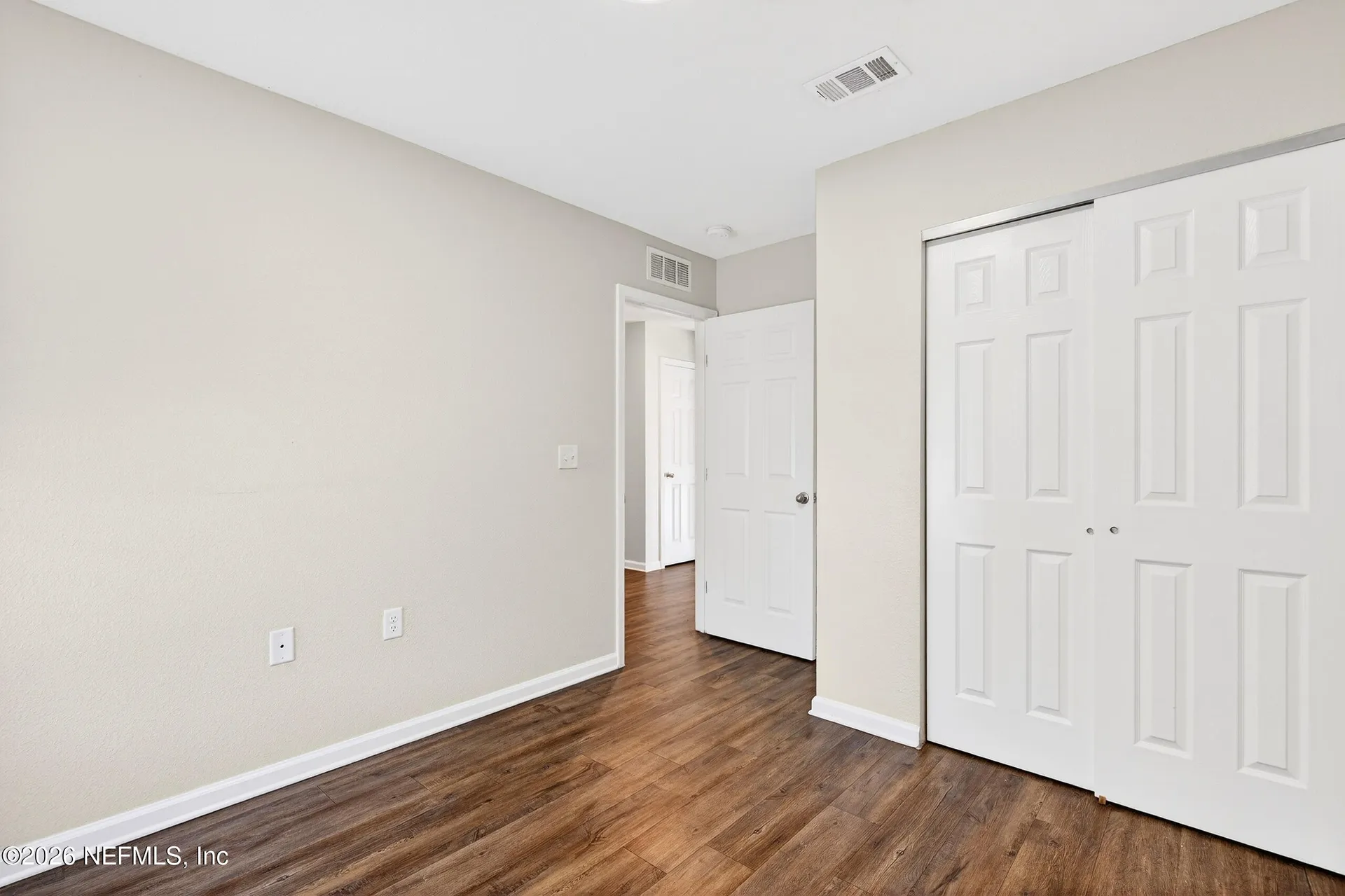 8043 Stuart Avenue Jacksonville FL 32220