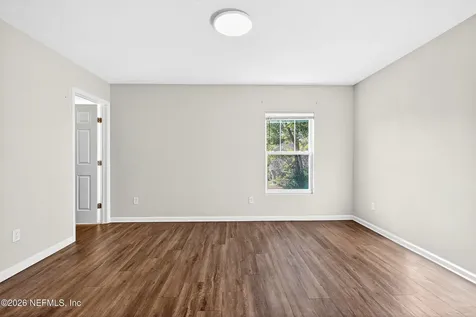 8043 Stuart Avenue Jacksonville FL 32220