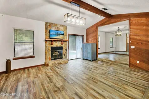 1305 Lake Asbury Drive Green Cove Springs FL 32043