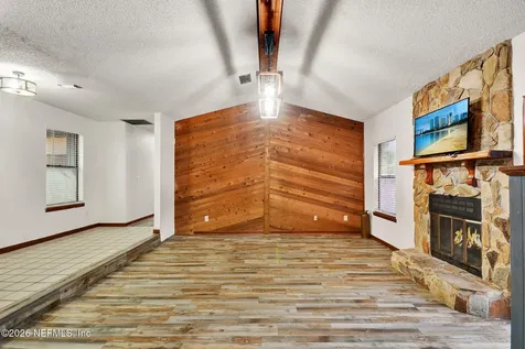 1305 Lake Asbury Drive Green Cove Springs FL 32043