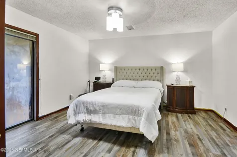 1305 Lake Asbury Drive Green Cove Springs FL 32043