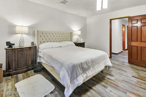 1305 Lake Asbury Drive Green Cove Springs FL 32043