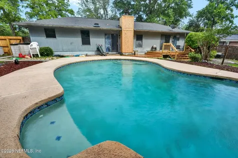 1305 Lake Asbury Drive Green Cove Springs FL 32043