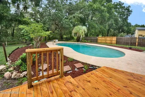 1305 Lake Asbury Drive Green Cove Springs FL 32043