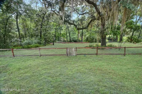 1305 Lake Asbury Drive Green Cove Springs FL 32043