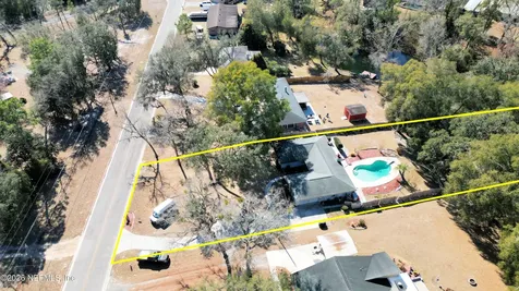 1305 Lake Asbury Drive Green Cove Springs FL 32043