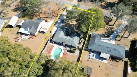 1305 Lake Asbury Drive Green Cove Springs FL 32043