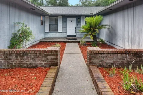 1305 Lake Asbury Drive Green Cove Springs FL 32043
