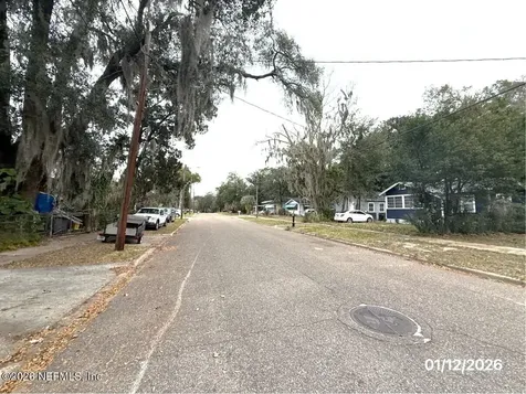 465 W 60th Street Jacksonville FL 32208