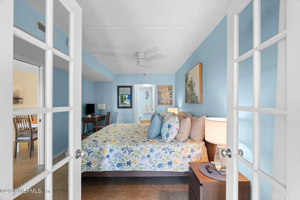 10 N 11th Avenue N Jacksonville Beach FL 32250