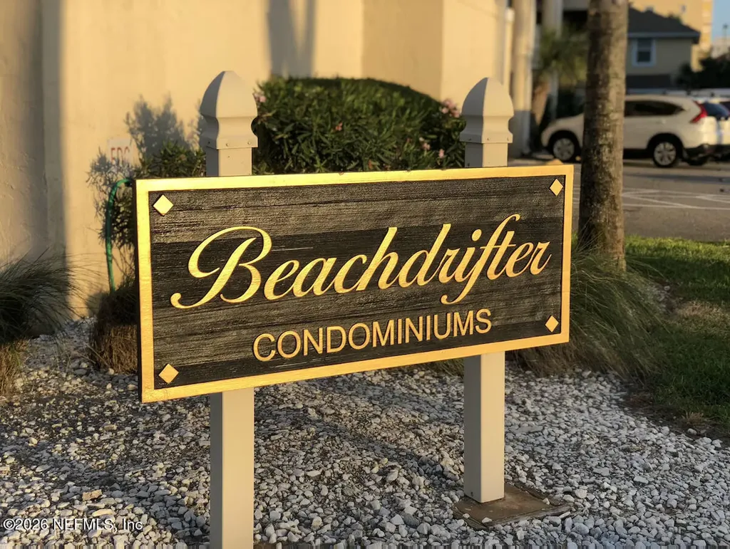 10 N 11th Avenue N Jacksonville Beach FL 32250