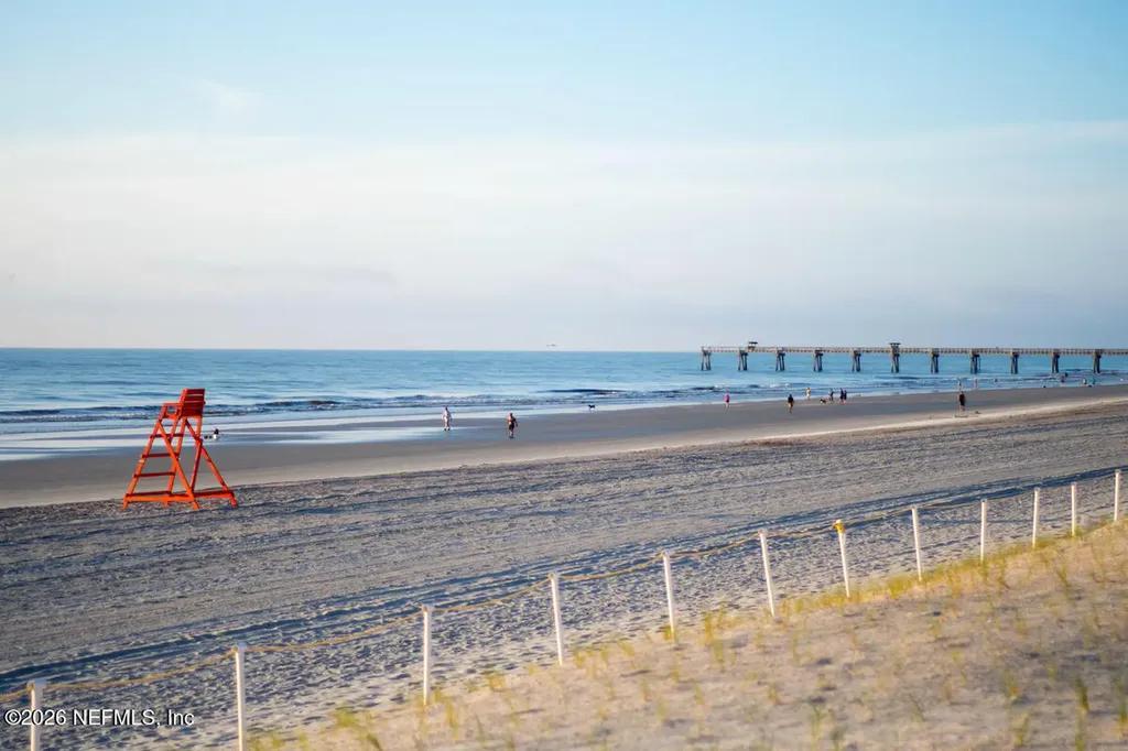 10 N 11th Avenue N Jacksonville Beach FL 32250