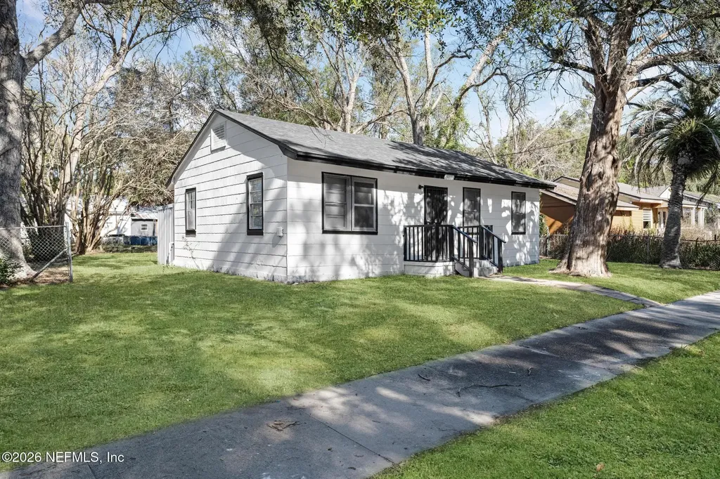 3173 3rd Circle S Jacksonville FL 32254