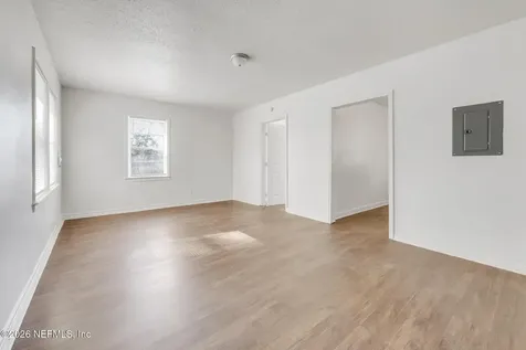 3173 3rd Circle S Jacksonville FL 32254