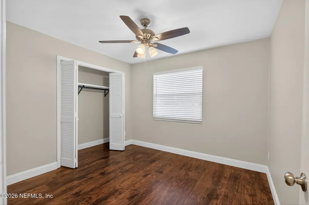 8294 Collins Road Jacksonville FL 32244