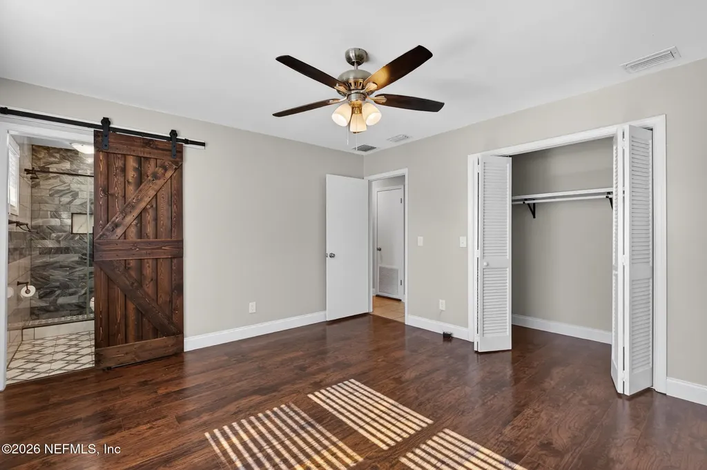 8294 Collins Road Jacksonville FL 32244