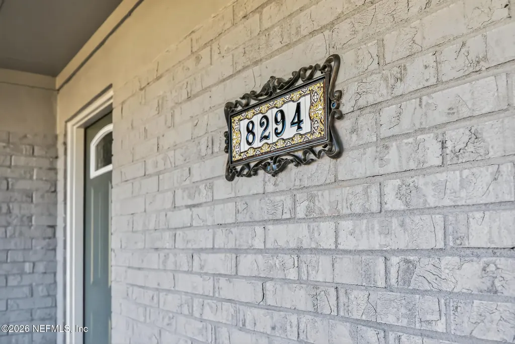 8294 Collins Road Jacksonville FL 32244