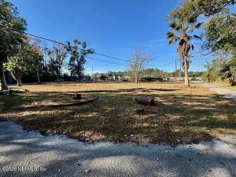 747 Cole Road W Jacksonville FL 32218
