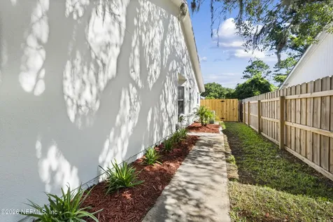 1105 Mimosa Cove Court W Jacksonville FL 32233