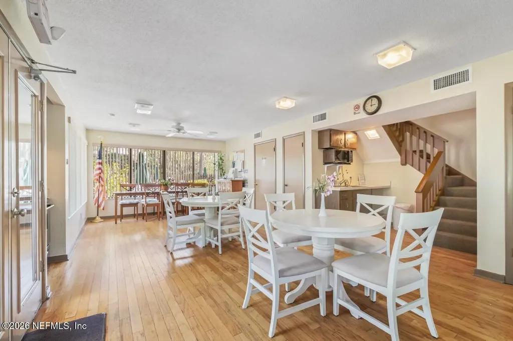 31 Oxford Lane Palm Coast FL 32137