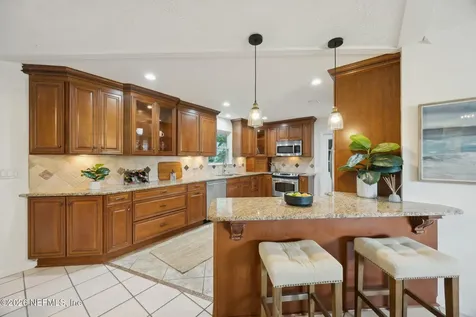 600 Davis Street Neptune Beach FL 32266