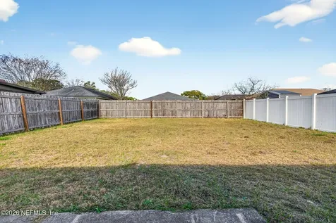 8745 Buzz Court Jacksonville FL 32216