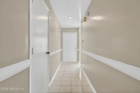 8745 Buzz Court Jacksonville FL 32216