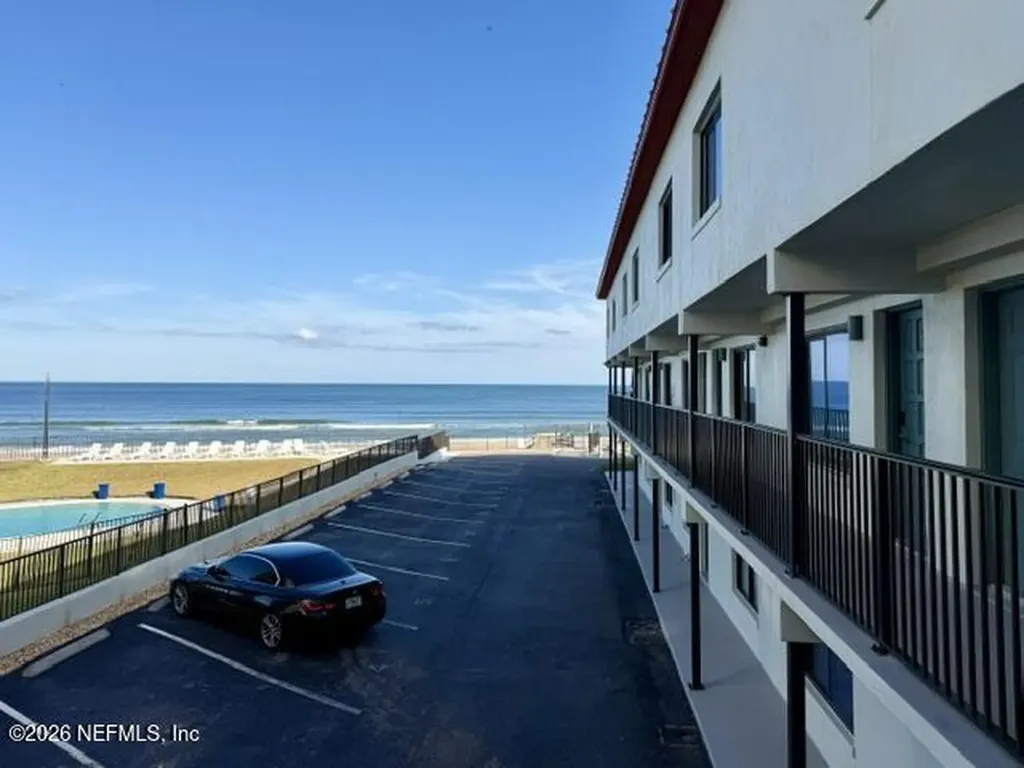 1404 N Atlantic Avenue Daytona Beach FL 32118