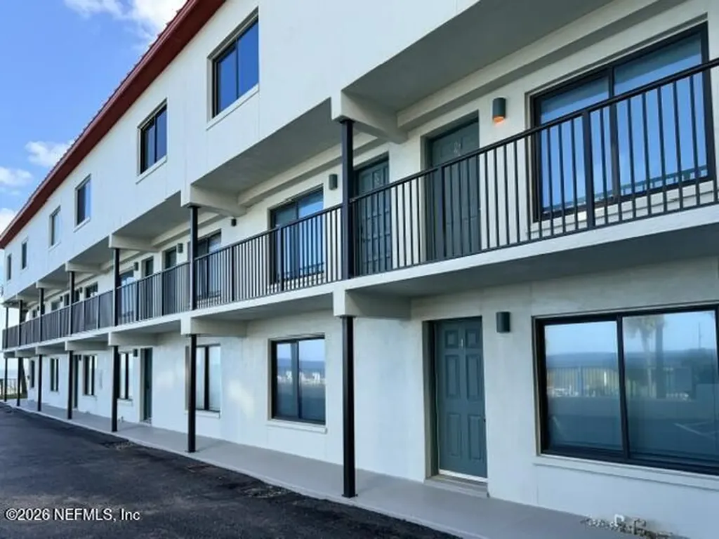 1404 N Atlantic Avenue Daytona Beach FL 32118