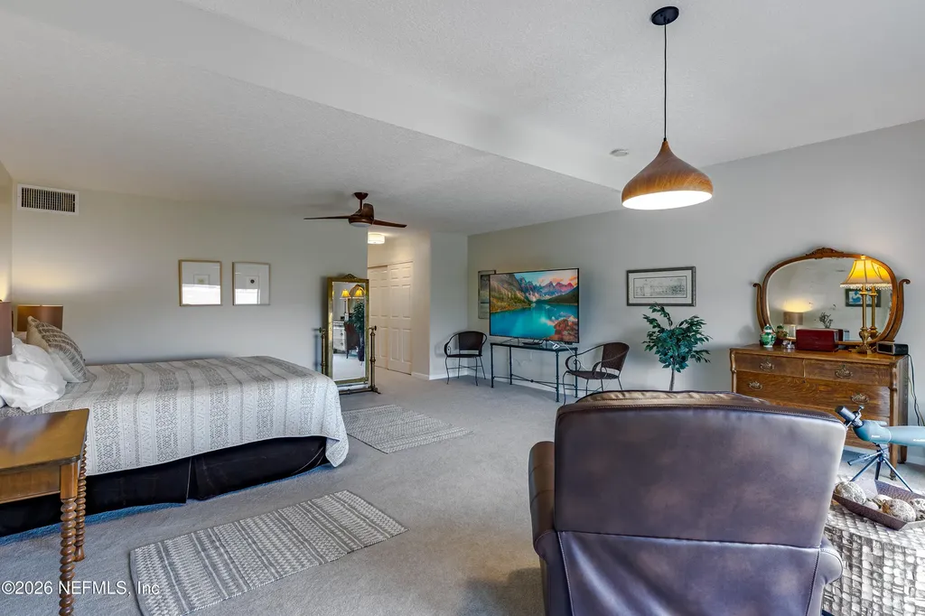 3327 Lighthouse Point Lane Jacksonville FL 32250