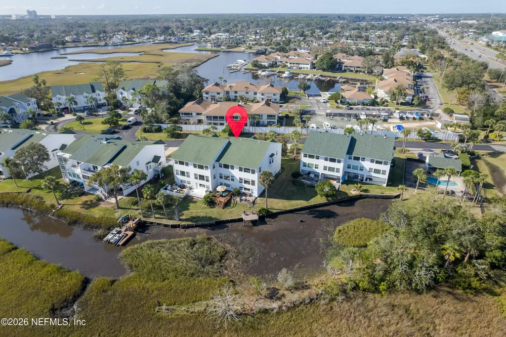 3327 Lighthouse Point Lane Jacksonville FL 32250