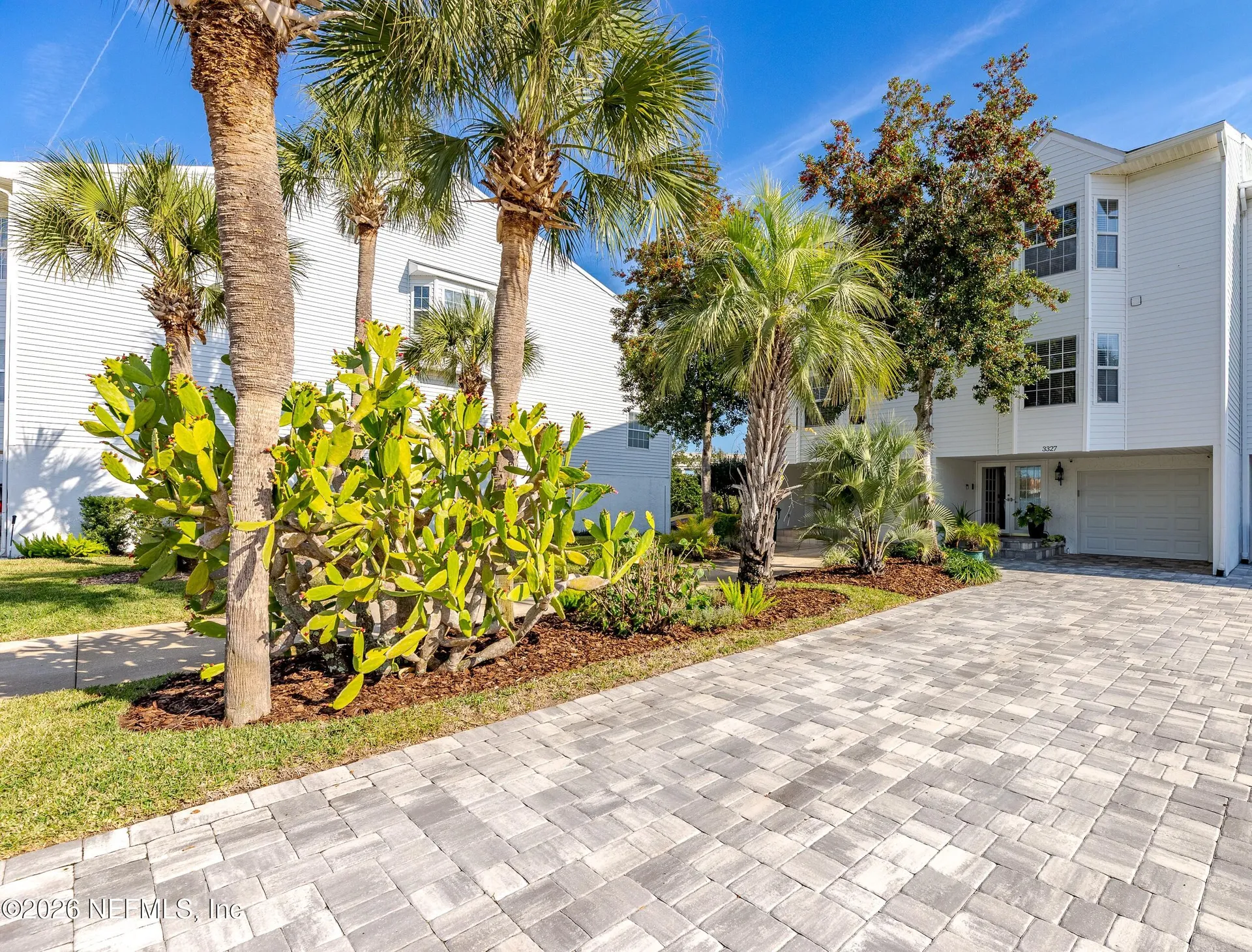 3327 Lighthouse Point Lane Jacksonville FL 32250