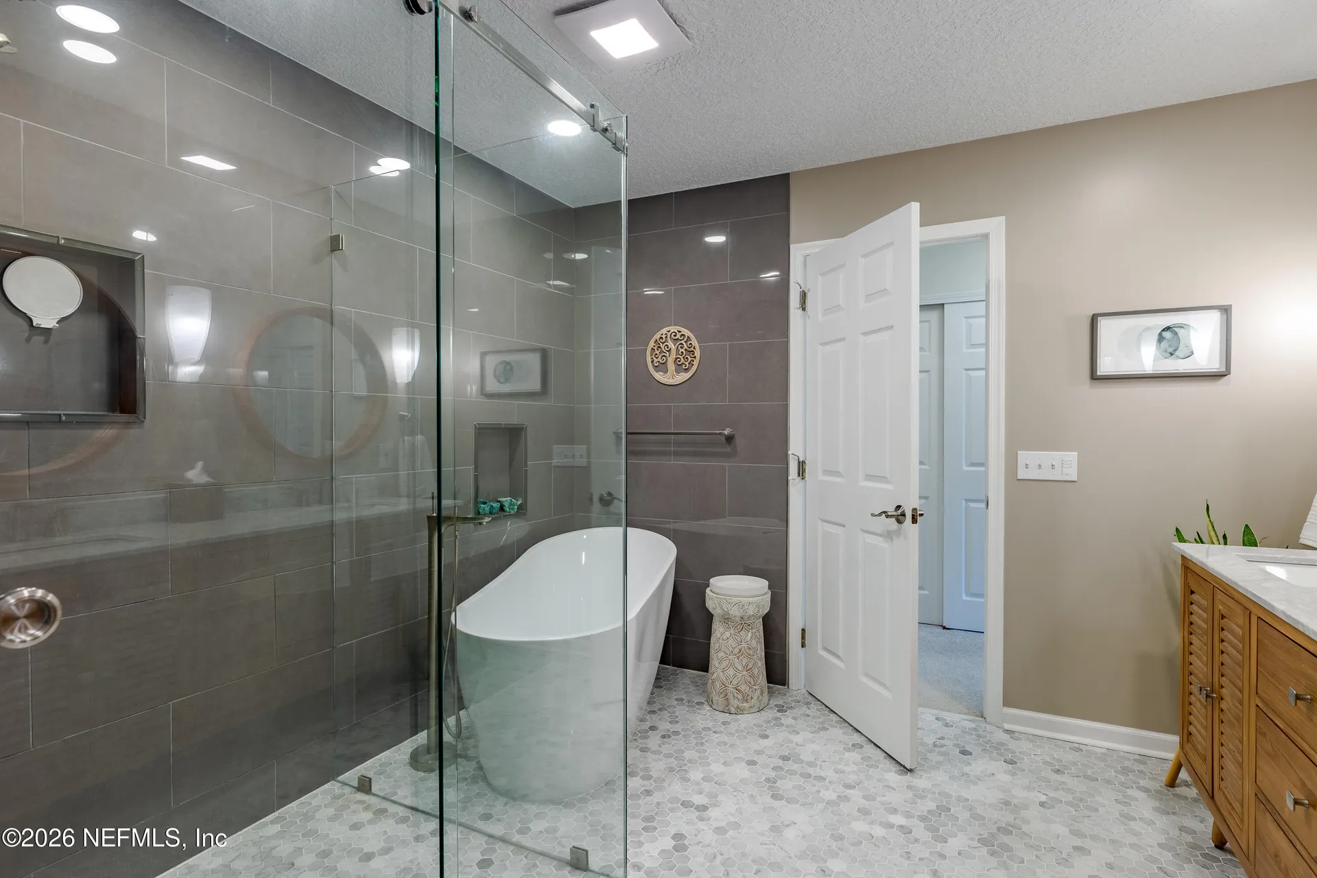 3327 Lighthouse Point Lane Jacksonville FL 32250