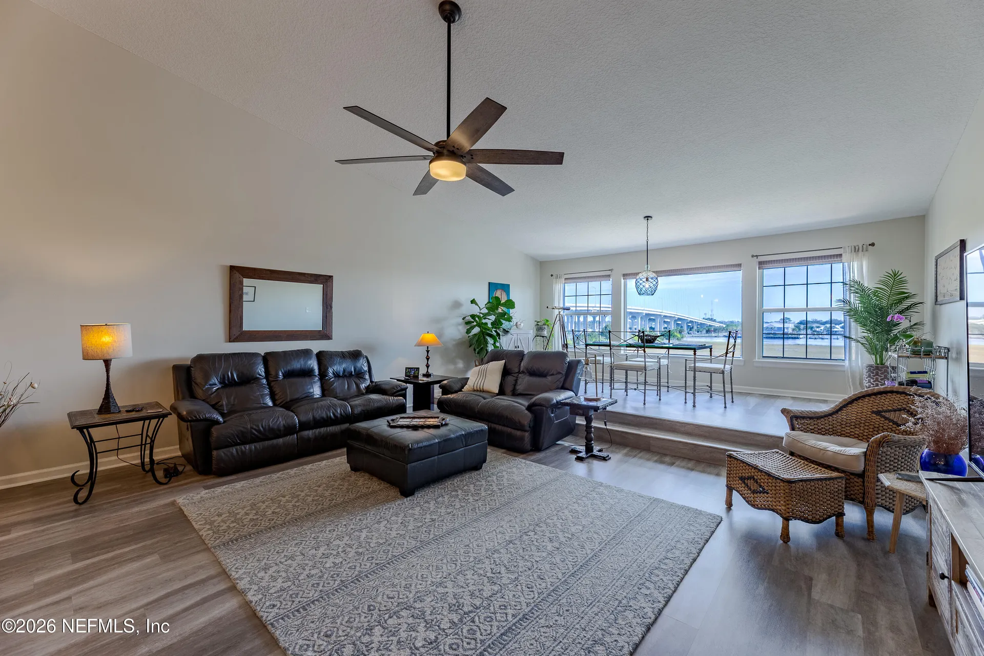 3327 Lighthouse Point Lane Jacksonville FL 32250