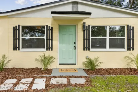 14051 Claridge Road N Jacksonville FL 32250