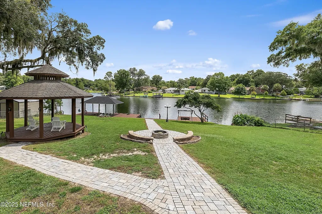 777 Arthur Moore Drive Green Cove Springs FL 32043