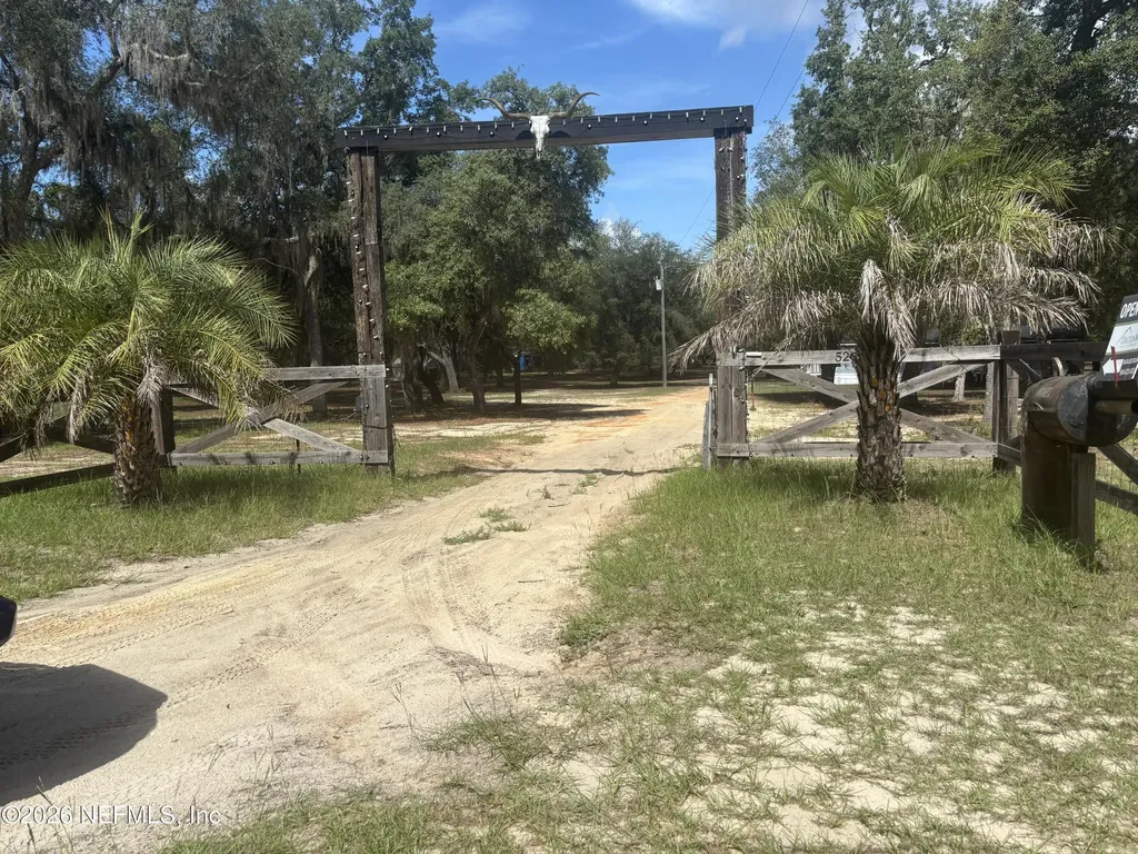 5270 Almond Court Keystone Heights FL 32656