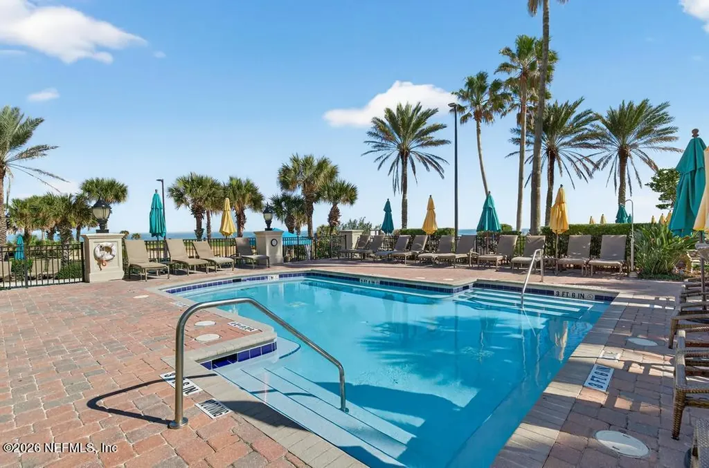 320 Ocean Crest Drive Palm Coast FL 32137