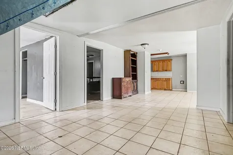 16032 Blyler Road Jacksonville FL 32218