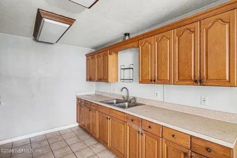 16032 Blyler Road Jacksonville FL 32218