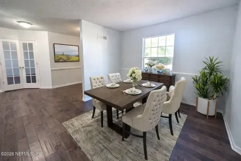 8421 Gatepost Court Jacksonville FL 32244