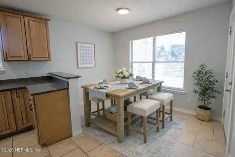 8421 Gatepost Court Jacksonville FL 32244